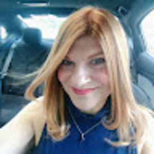 Meet your Posher, Robyn